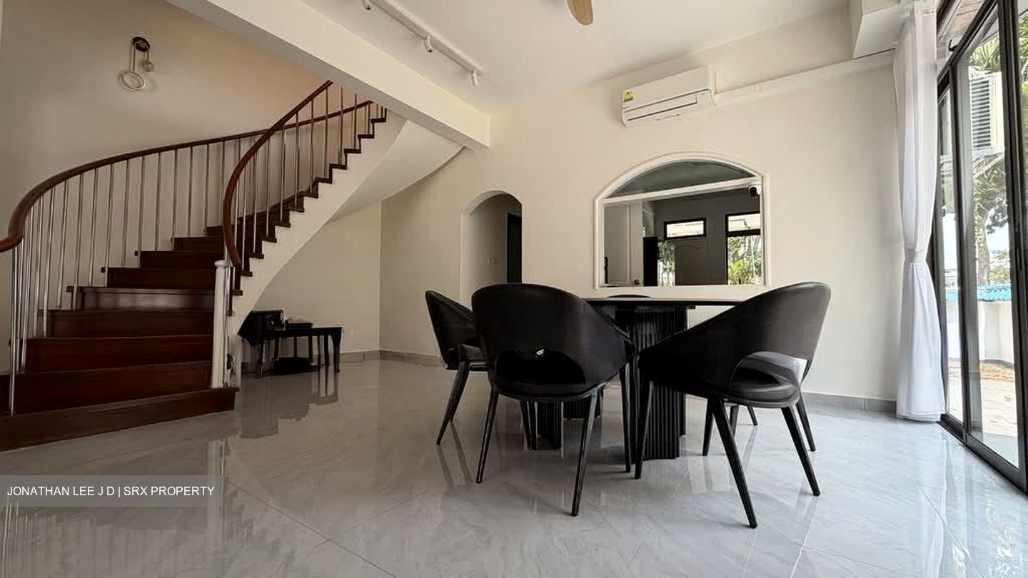 Palmville Terrace (D15), Terrace #562056671